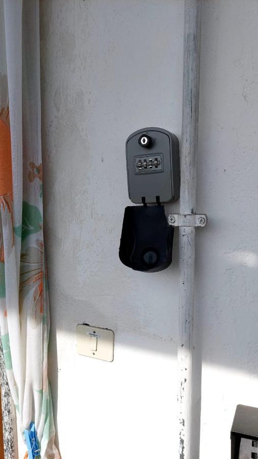 Affitti Brevi Ferrera Monolocale Ferrera 20 Minuti Da Rho Fiera E San Siro Apartamento Bareggio Exterior foto