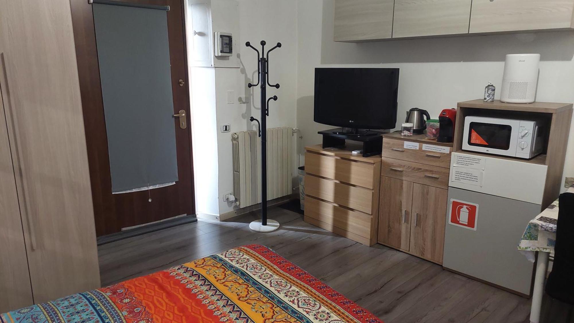 Affitti Brevi Ferrera Monolocale Ferrera 20 Minuti Da Rho Fiera E San Siro Apartamento Bareggio Exterior foto