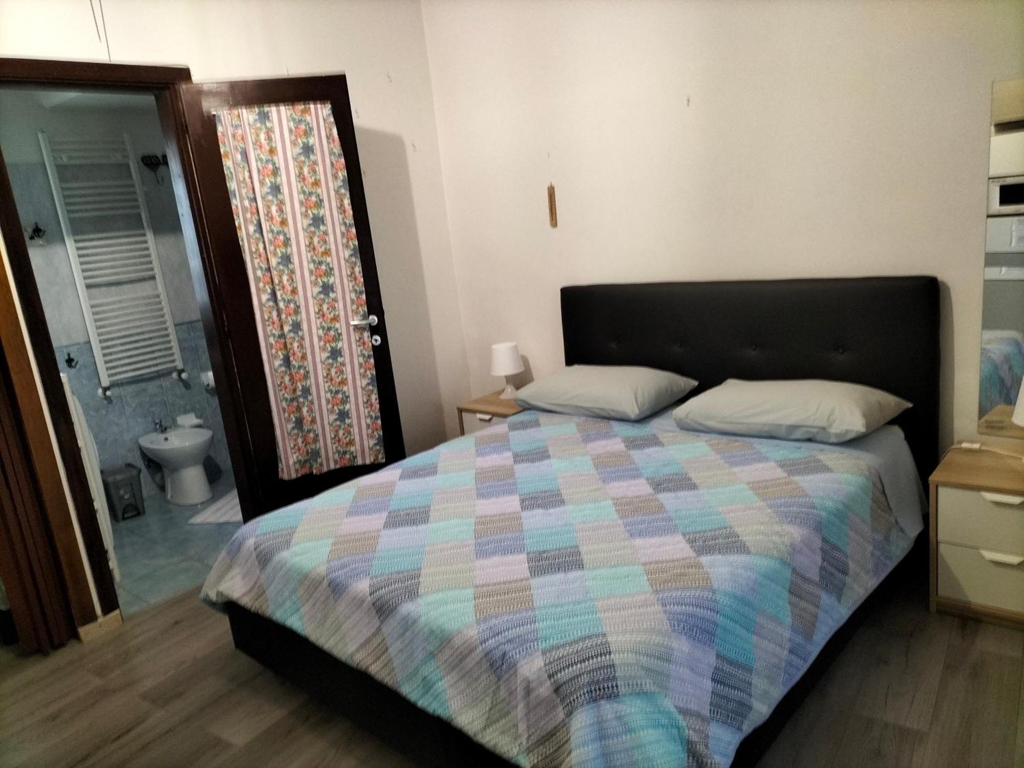 Affitti Brevi Ferrera Monolocale Ferrera 20 Minuti Da Rho Fiera E San Siro Apartamento Bareggio Exterior foto