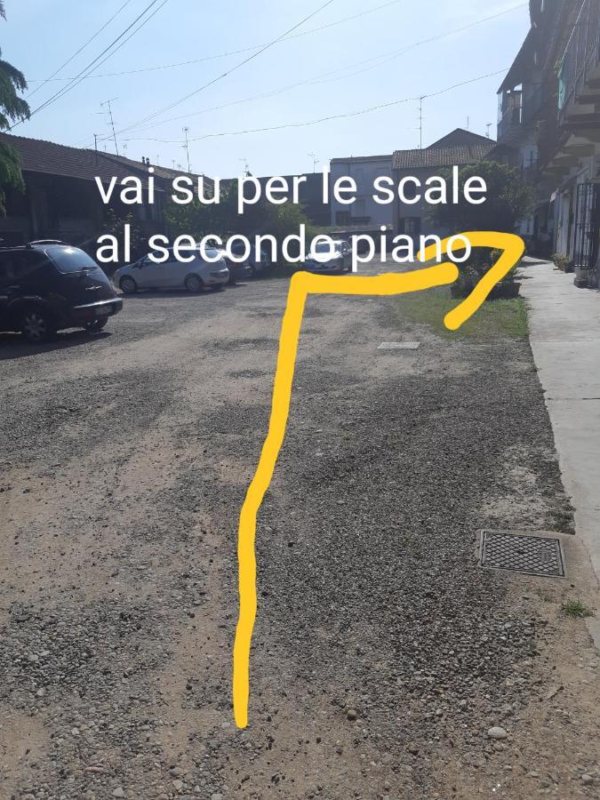 Affitti Brevi Ferrera Monolocale Ferrera 20 Minuti Da Rho Fiera E San Siro Apartamento Bareggio Exterior foto